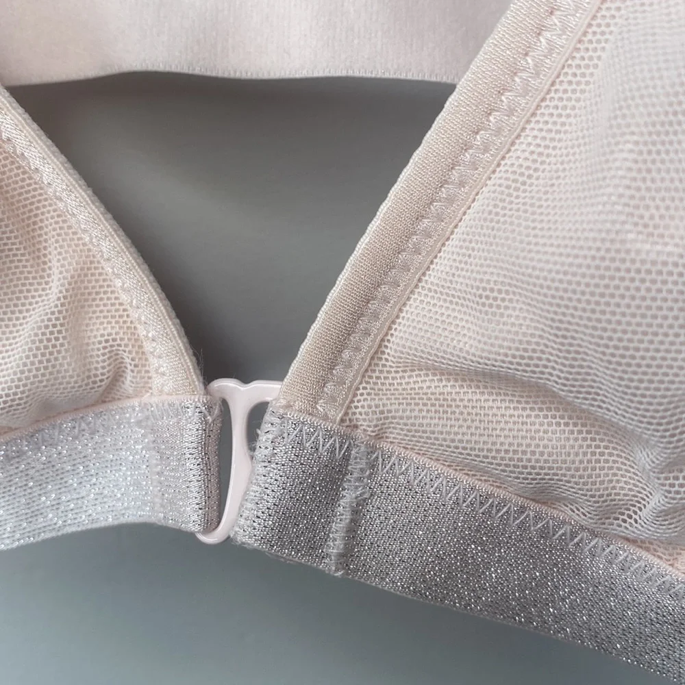 NWT Victoria’s Secret Sequin and Mesh Bralette - Picture 5 of 10